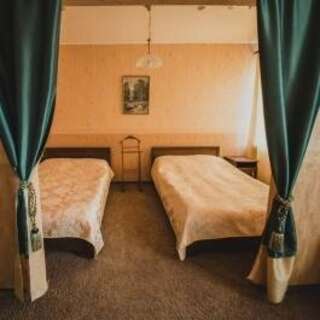 Гостиница Подкова Омск на Проспекте Губкина Омск Номер студия с 2 односпальными кроватями-1